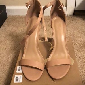 Stiletto Nude single strap high heels size 9
